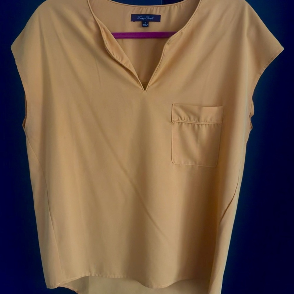Elegant bright mustard  one pocket Women's Top 💕